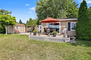 68695 Lake Ct, Edwardsburg, MI 49112 - Photo 26