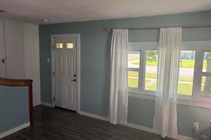 575 S Wolf Lake Rd, Muskegon, MI 49442 - Photo 8