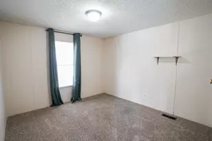 8260 Earls Ct, Kalamazoo, MI 49009 - Photo 20
