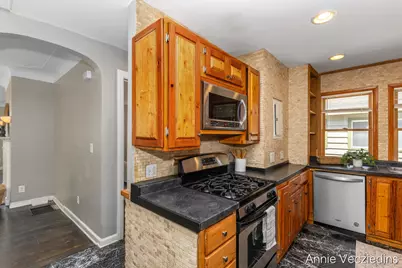 262 Hollister Avenue SE, Grand Rapids, MI 49506 - Photo 14