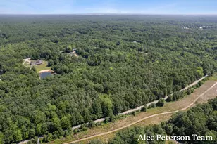 6069 Ruthie Ln, Fruitport, MI 49415 - Photo 32