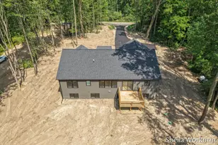 6381 Wood School Rd, Freeport, MI 49325 - Photo 32