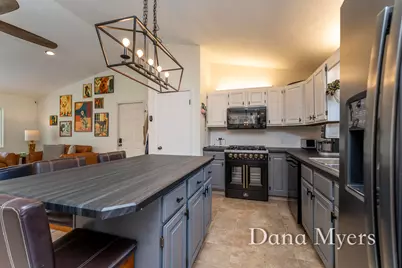 6826 McCords Avenue SE, Alto, MI 49302 - Photo 12
