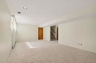 2779 Mulford Dr SE, Grand Rapids, MI 49546 - Photo 24