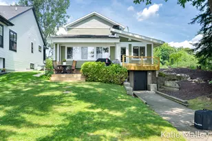 7353 Davies Dr NE, Rockford, MI 49341 - Photo 10
