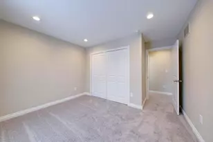 33724 Barrington St, Westland, MI 48186 - Photo 38