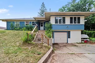 204 W Main St, Edmore, MI 48829 - Photo 1