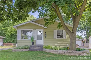 43 35th St SE, Wyoming, MI 49548 - Photo 1