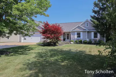 4523 Lytham Drive, Hudsonville, MI 49426 - Photo 2