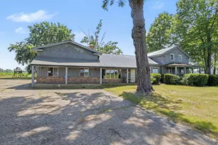 59379 Territorial Rd, Decatur, MI 49045 - Photo 2