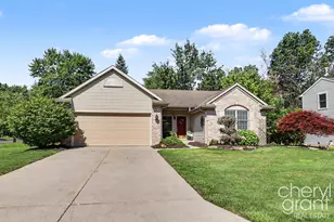 2297 Christine Ct SE, Grand Rapids, MI 49546 - Photo 4