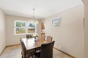 1076 Lancelot Dr, Muskegon, MI 49445 - Photo 16