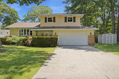 1076 Lancelot Drive, Muskegon, MI 49445 - Photo 1