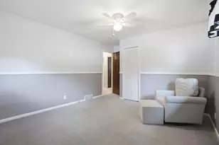 1076 Lancelot Dr, Muskegon, MI 49445 - Photo 28