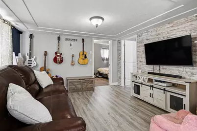 26830 Hamilton Street, Edwardsburg, MI 49112 - Photo 4