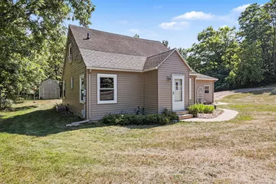 4094 Knapp Court NE, Grand Rapids, MI 49525 - Photo 4