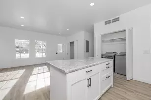 303 Middle St, Three Rivers, MI 49093 - Photo 10