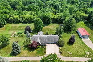 331 E Fenn Rd, Coldwater, MI 49036 - Photo 2