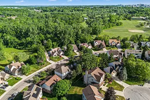 2877 Leslie Park Cir, Ann Arbor, MI 48105 - Photo 60