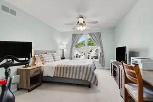 2877 Leslie Park Cir, Ann Arbor, MI 48105 - Photo 38