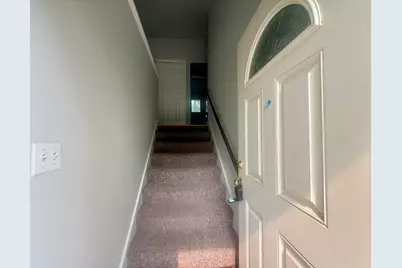 412 S Revena Boulevard, Ann Arbor, MI 48103 - Photo 2