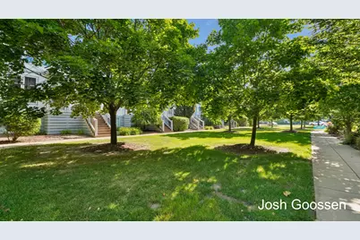 2106 Celadon Drive NE #34, Grand Rapids, MI 49525 - Photo 26