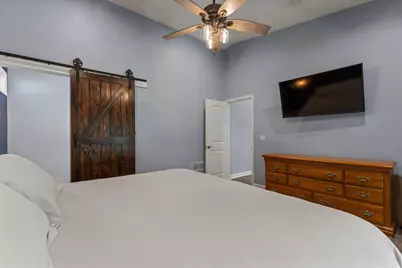 21684 Channel Parkway, Edwardsburg, MI 49112 - Photo 20