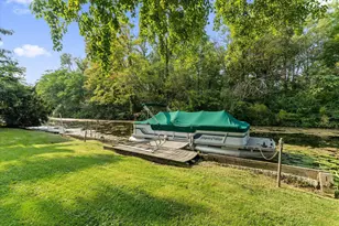 21684 Channel Pkwy, Edwardsburg, MI 49112 - Photo 8