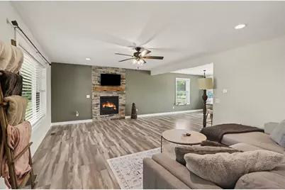 10141 S 33rd Street, Vicksburg, MI 49097 - Photo 4