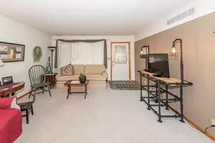 478 Douglas St, Ypsilanti, MI 48197 - Photo 16