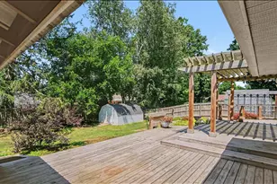 1017 Pearl St, Belding, MI 48809 - Photo 6