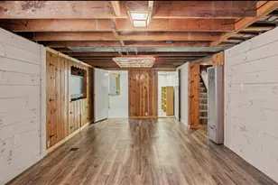 1017 Pearl St, Belding, MI 48809 - Photo 20