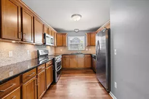 6304 Harlequin Ln, Ypsilanti, MI 48197 - Photo 4