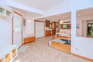 1712 Barrington Pl, Ann Arbor, MI 48103 - Photo 18