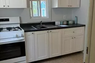 2203 Larue St, Muskegon, MI 49441 - Photo 8