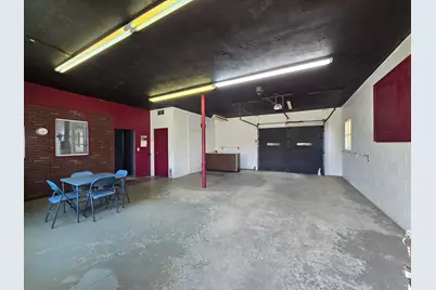 608 E Pearl Street, Jackson, MI 49201 - Photo 12