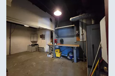608 E Pearl Street, Jackson, MI 49201 - Photo 32