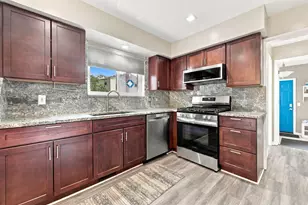 14638 Westmore St, Livonia, MI 48154 - Photo 12
