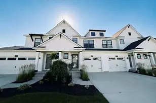 8903 Dalton Ln, Jenison, MI 49428 - Photo 22