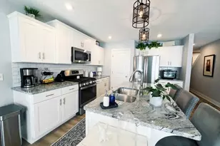 8903 Dalton Ln, Jenison, MI 49428 - Photo 8