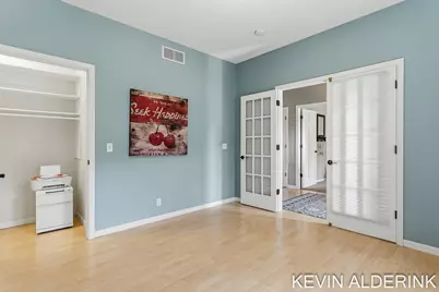 9325 Garden View Drive, Zeeland, MI 49464 - Photo 32