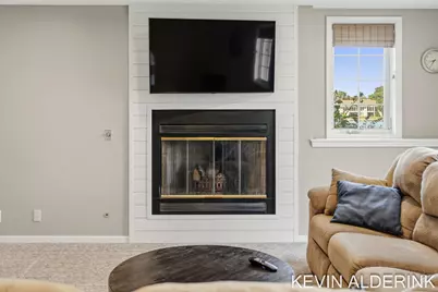 9325 Garden View Drive, Zeeland, MI 49464 - Photo 38