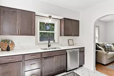 2304 Central Avenue, Muskegon, MI 49445 - Photo 12