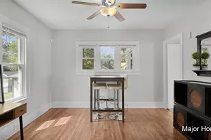1229 Dickinson St SE, Grand Rapids, MI 49507 - Photo 8