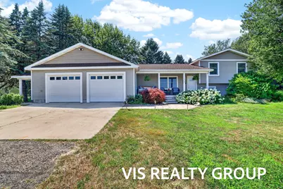 14911 Groenevelt Road, Spring Lake, MI 49456 - Photo 2