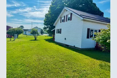 111 S Hemlock Street, Evart, MI 49631 - Photo 4