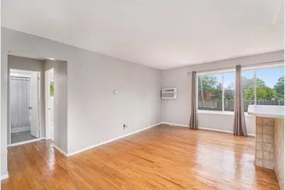 4910 Briarwood Avenue #A3, Royal Oak, MI 48073 - Photo 6