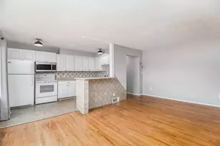 4910 Briarwood Ave, Royal Oak, MI 48073 - Photo 8
