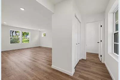 5714 Landrum Trail, Portage, MI 49024 - Photo 2