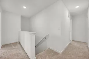 5714 Landrum Trl, Portage, MI 49024 - Photo 8